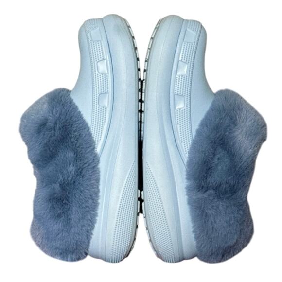 Crocs Blue Calcite Furever Crush Faux Fur Lined Slip On Unisex Shoes M 7/W 9 EUC - Picture 4 of 12